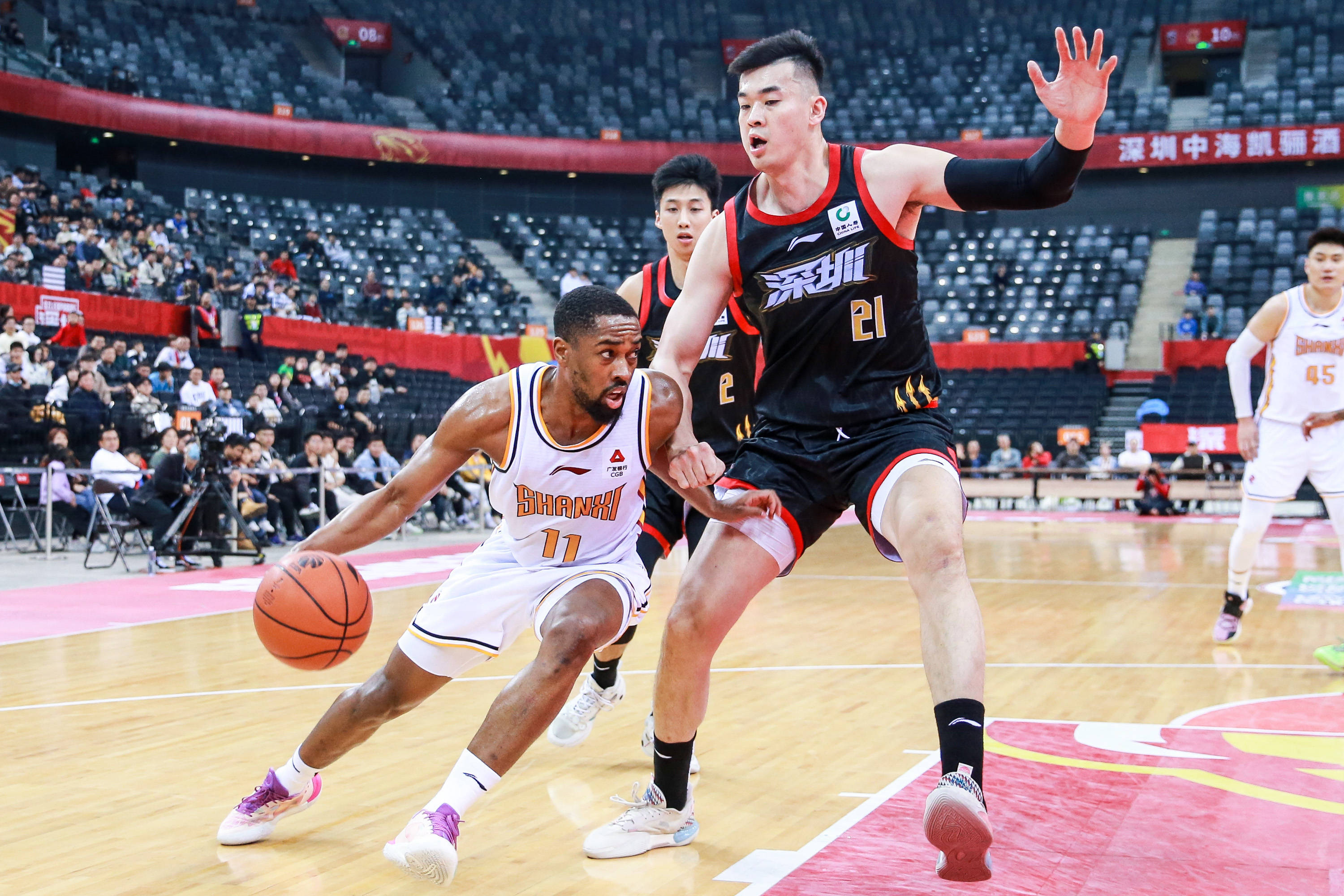 挥出超强的 挥出超强的